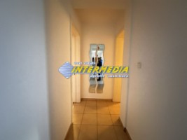 apartament-4-camere-de-vanzare-centru-bloc-nou-balcon-mare-boxa-loc-parcare-garaj-optional-8