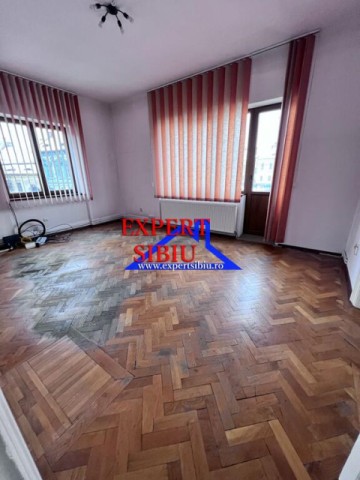 inchiriez-spatiu-birou-3-camere-decomandate109-mp-zona-centrala-2