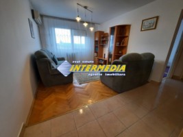 apartament-3-camere-de-inchiriat-in-alba-iulia-zona-centru-6