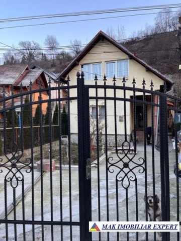 casa-de-vanzare-teren-644-mp-in-rucar-arges-1