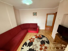 de-inchiriat-apartament-3-camere-zona-piata-mare-1