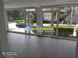 inchiriere-spatiu-comercial-105-mp-la-bulevard-cu-vad-si-parcare-4