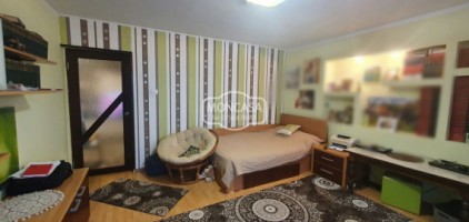 spatiu-comercial-cu-afacere-la-cheie-si-spatiu-de-locuit-in-catamarasti-deal-11