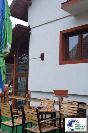 vila-de-vanzare-situata-in-busteni-11