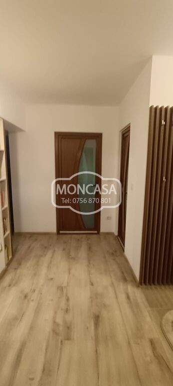 apartament-3-camere-zona-piata-mare-etaj-2-1