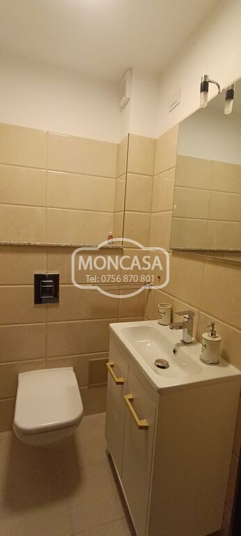 apartament-3-camere-zona-piata-mare-etaj-2-4