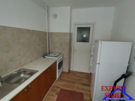inchiriez-apartament-2-camere-zona-centrala-3