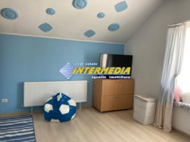 casa-renovata-zona-centru-10