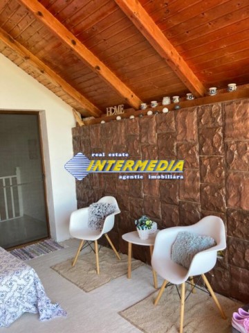 casa-renovata-zona-centru-15