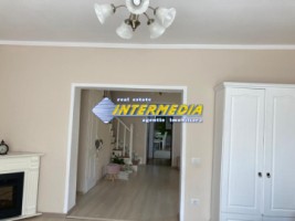 casa-renovata-zona-centru-21