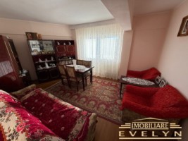 apartament-cu-4-camere-situat-in-zona-bucovina-pret-78000-euro-neg
