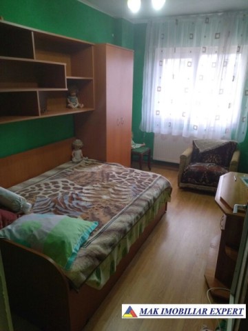 ocupat-iulie-2026-inchiriez-apartament-cu-3-camere-confort-1-et-4-grui-campulung-muscel-arges