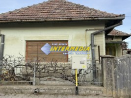 casa-individuala-3-camere-vanzare-barabant-cu-1096-mp-toate-utilitatile-2