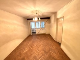 apartament-3-camere-zona-unirii-etaj-1-vizionare-online