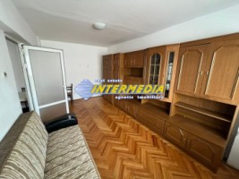 apartament-2-camere-etaj-3-decomandat-cetate-mercur-alba-iulia
