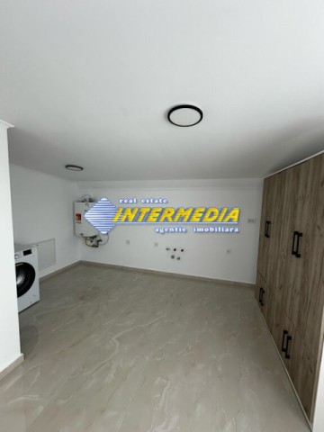 casa-noua-de-inchiriat-in-cetate-mobilata-si-utilata-complet-24