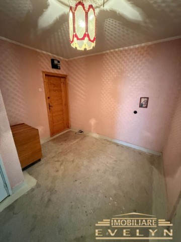 apartament-3-camere-zona-bld-mihai-eminescu-biserica-roset-necesita-renovare-2