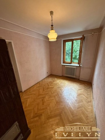 apartament-3-camere-zona-bld-mihai-eminescu-biserica-roset-necesita-renovare-4