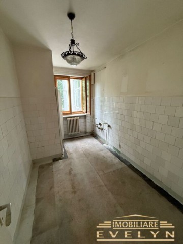 apartament-3-camere-zona-bld-mihai-eminescu-biserica-roset-necesita-renovare-5
