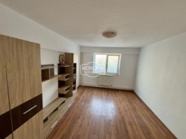 camera-de-camin-tranformata-in-garsoniera-parter-4
