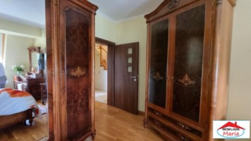 apartament-3-camere-semicentral-pe-2-niveluri-13
