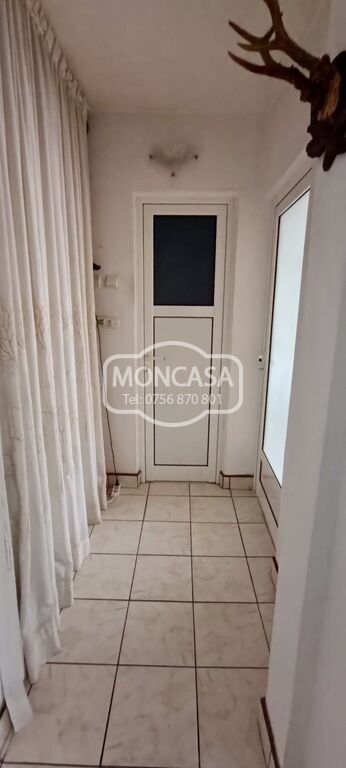 apartament-3-camere-zona-lic-meminescu-etaj-4-cu-sarpanta-5