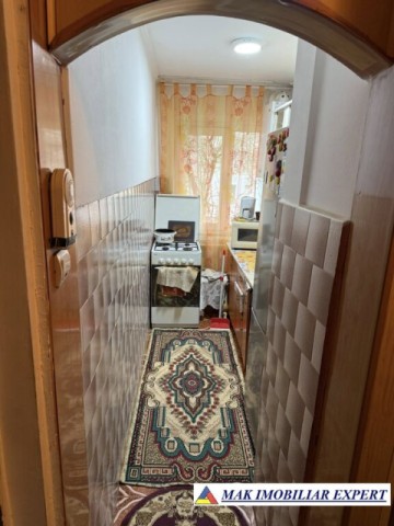 vand-apartament-2-camere-confort-2-et-1-campulung-muscel-arges-6