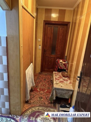 vand-apartament-2-camere-confort-2-et-1-campulung-muscel-arges-4