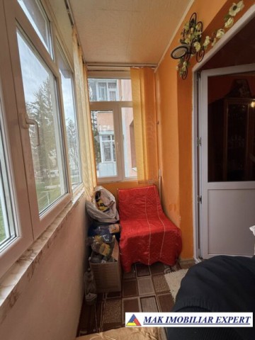 vand-apartament-2-camere-confort-2-et-1-campulung-muscel-arges-8