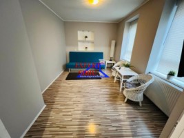 inchiriez-apartament-2-camera-la-casarecent-renovta-zona-centrala-6