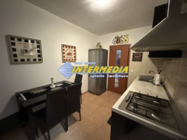 de-inchiriat-apartament-2-camere-mare-bloc-2012-dresing-camara-centru-ultracentral-2