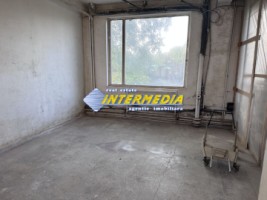 hala-de-inchiriat-250-mp-in-alba-iulia-zona-centru-7