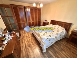 vanzare-apartament-4-camere-modificat-in-3-cetate-m-uri-cu-vedere-parc-2-bai-2-balcoane-4