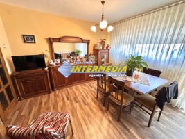 vanzare-apartament-4-camere-modificat-in-3-cetate-m-uri-cu-vedere-parc-2-bai-2-balcoane