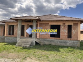casa-noua-4-camere-105-mp-la-rosu-in-sard