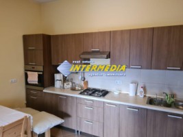 inchiriere-casa-individuala-5-camere-renovata-izolata-finisata-mobilata-complet-sebes-central-9
