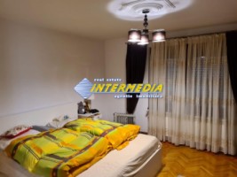 inchiriere-casa-individuala-5-camere-renovata-izolata-finisata-mobilata-complet-sebes-central-15