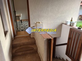 inchiriere-casa-individuala-5-camere-renovata-izolata-finisata-mobilata-complet-sebes-central-22