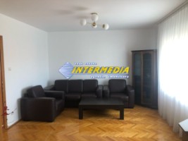 inchiriere-casa-individuala-5-camere-renovata-izolata-finisata-mobilata-complet-sebes-central-38
