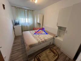 inchiriez-apartament-2-camere-decomandat-renovat-zona-strand-2