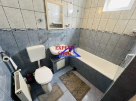 inchiriez-apartament-2-camere-decomandat-renovat-zona-strand-7