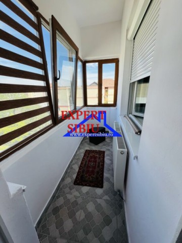 inchiriez-apartament-2-camere-decomandat-renovat-zona-strand-8