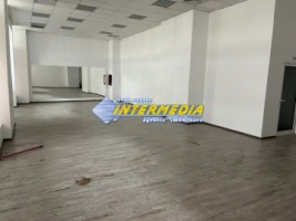 spatiu-comercial-de-inchiriat-140-mp-patrati-in-cetate-cu-vad-bun