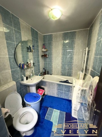 apartament-3-camere-decomandat-de-vanzare-str-dreptatii-la-1-minut-de-mall-5