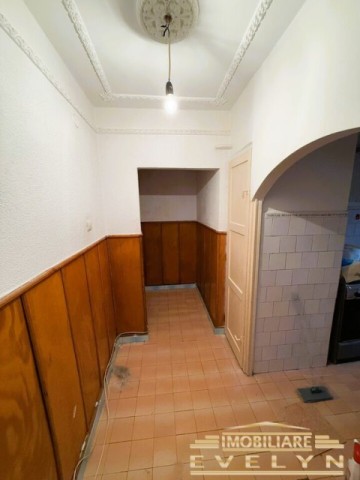 apartament-2-camere-amplasat-la-etaj-1-zona-aleea-scurta-pret-49500-euro-4