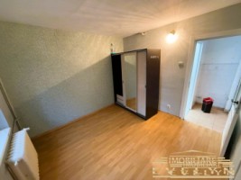 apartament-2-camere-amplasat-la-etaj-1-zona-aleea-scurta-pret-49500-euro-3