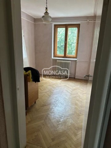 apartament-3-camere-bloc-caramida-bulevard-etaj-4-cu-sarpanta-3