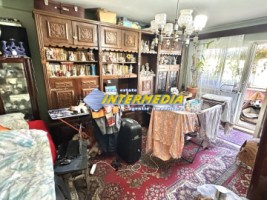 ocazie-apartament-3-camere-modificat-in-4-cu-2-bai-balcon-mare-decomandat-cetate-stadion-etaj-intermediar-8