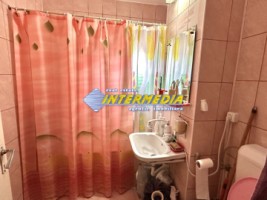 ocazie-apartament-3-camere-modificat-in-4-cu-2-bai-balcon-mare-decomandat-cetate-stadion-etaj-intermediar-9