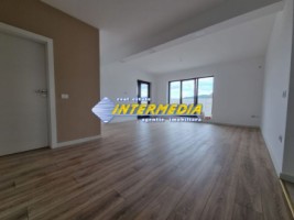 casa-noua-cu-4-camere-finisata-la-cheie-cu-423-mp-teren-in-alba-iulia-cu-toate-utilitatile-bransate-3
